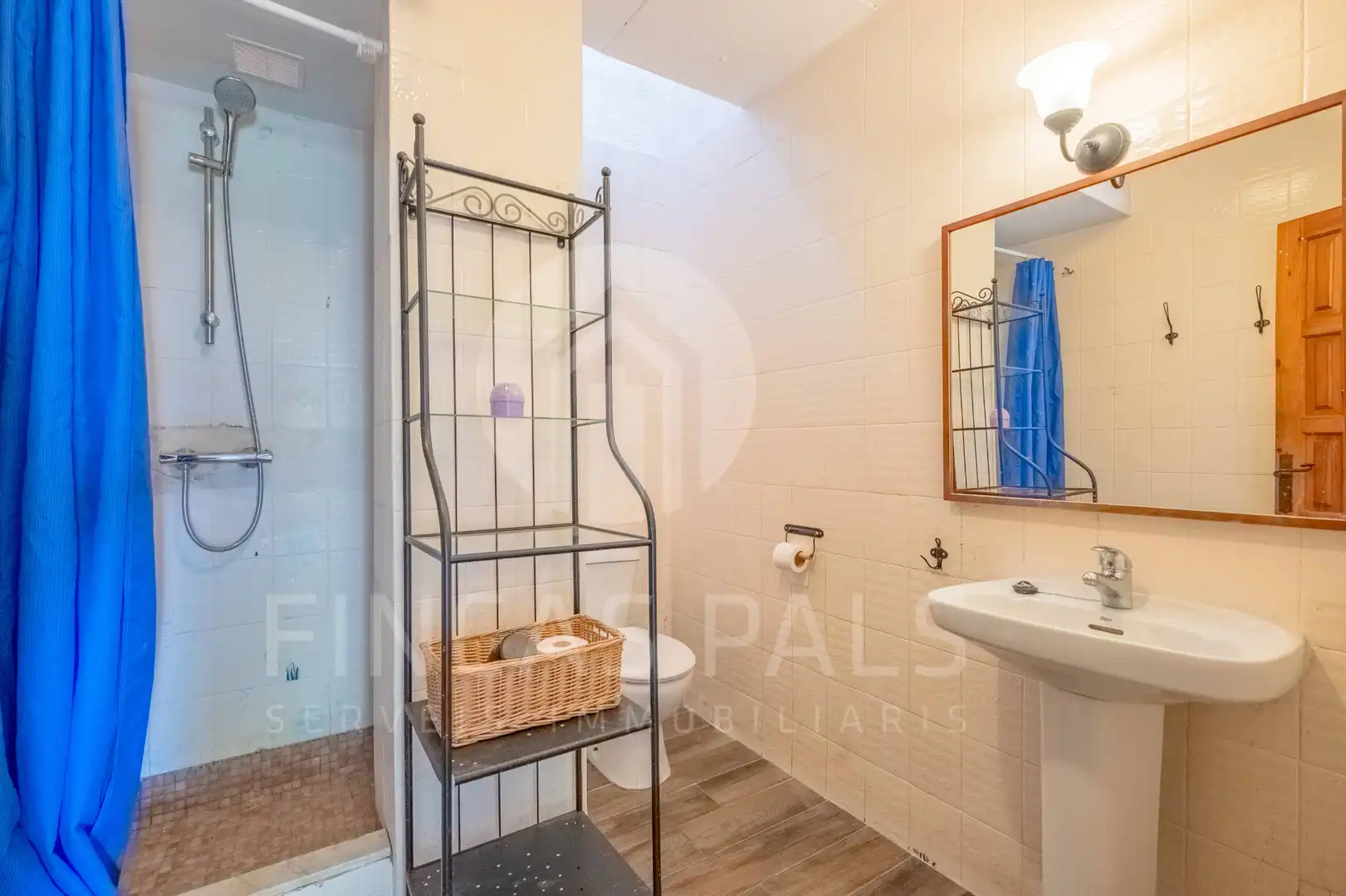 Baño de Casa adosada en venta en Pals con Aire acondicionado, Calefacción y Jardín privado