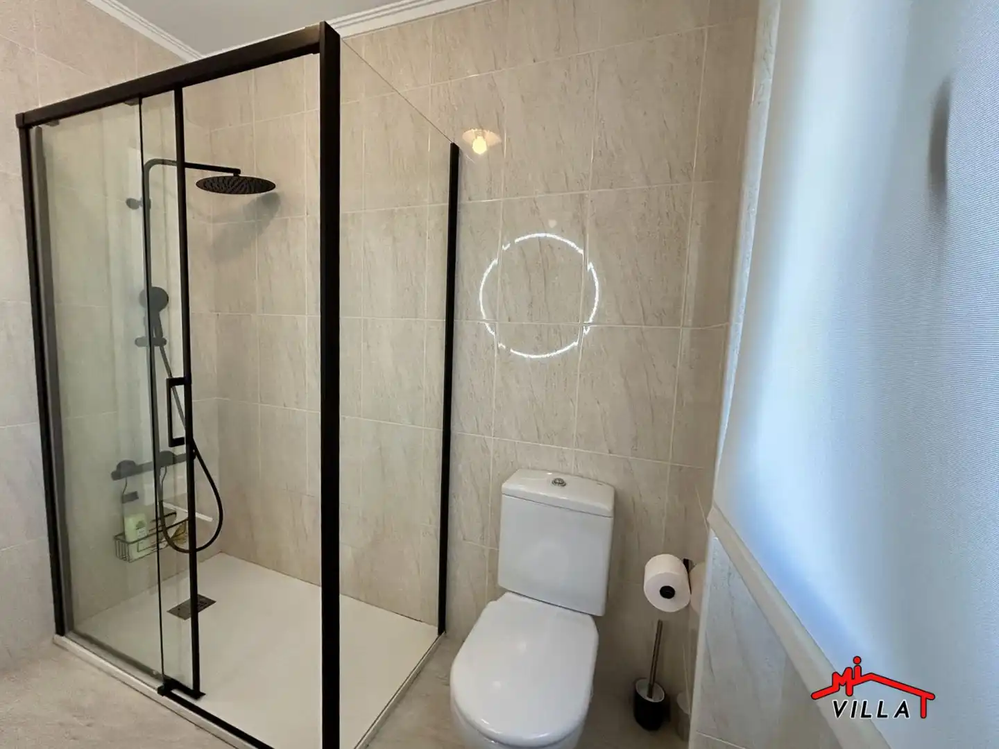 Badezimmer von Wohnung zum Verkauf in Laredo mit Heizung und Terrasse