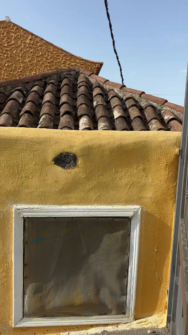 Exterior view of Houses for rent in La Vega - El Amparo - Cueva del Viento