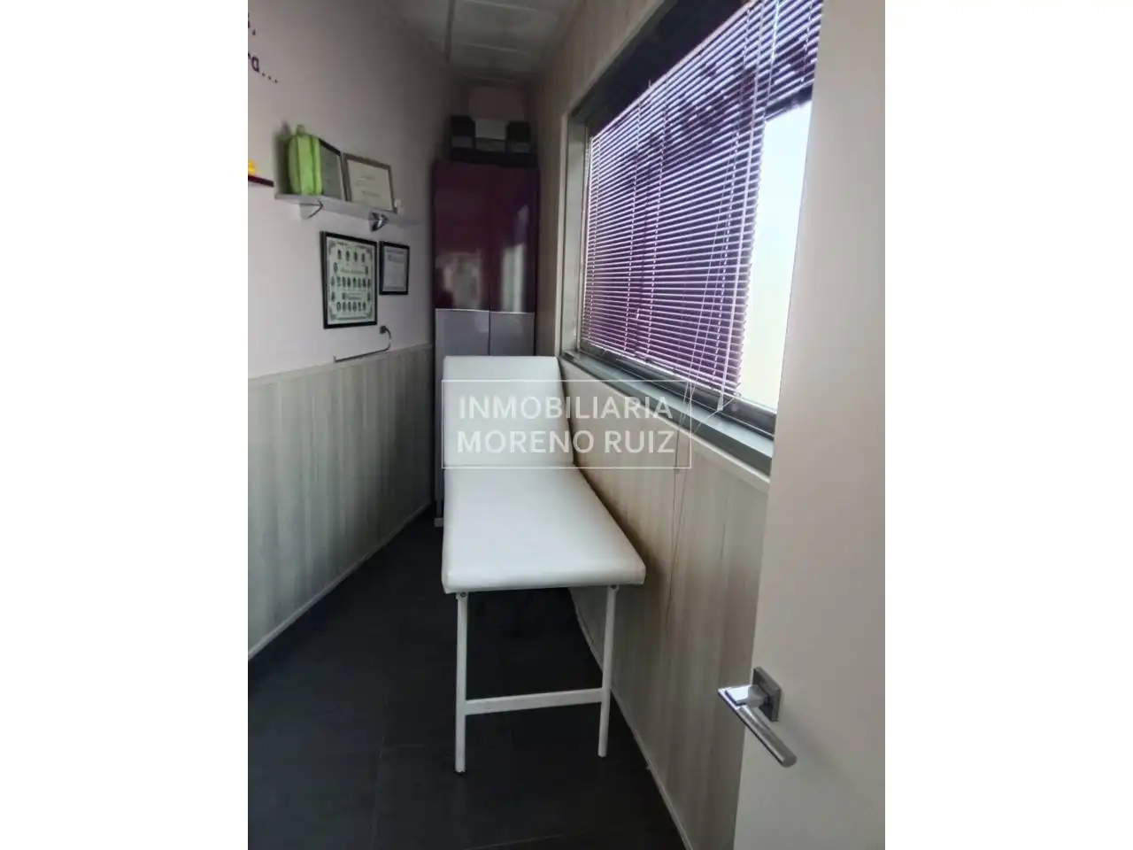 Local comercial en venda a Baena, imagen 2