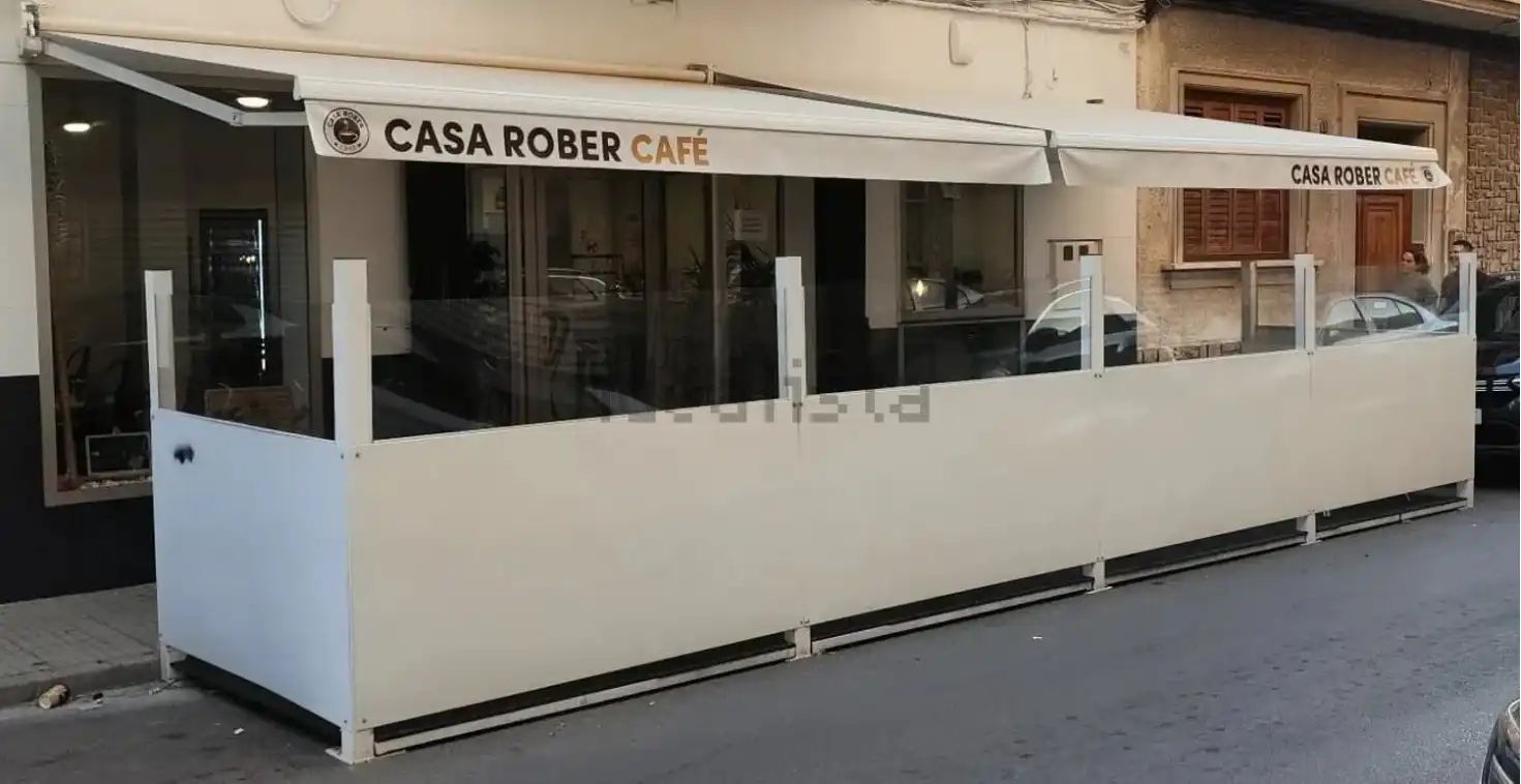 Local en traspas en Alzira amb Aire condicionat, Calefacció i Terrassa