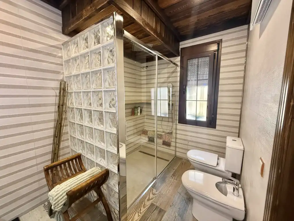 Baño de Casa o chalet en venta en Carmona con Aire acondicionado y Amueblado
