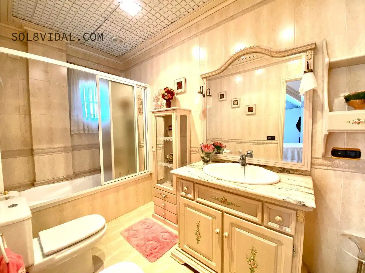 Baño de Casa o chalet en venta en Orihuela con Aire acondicionado, Calefacción y Jardín privado