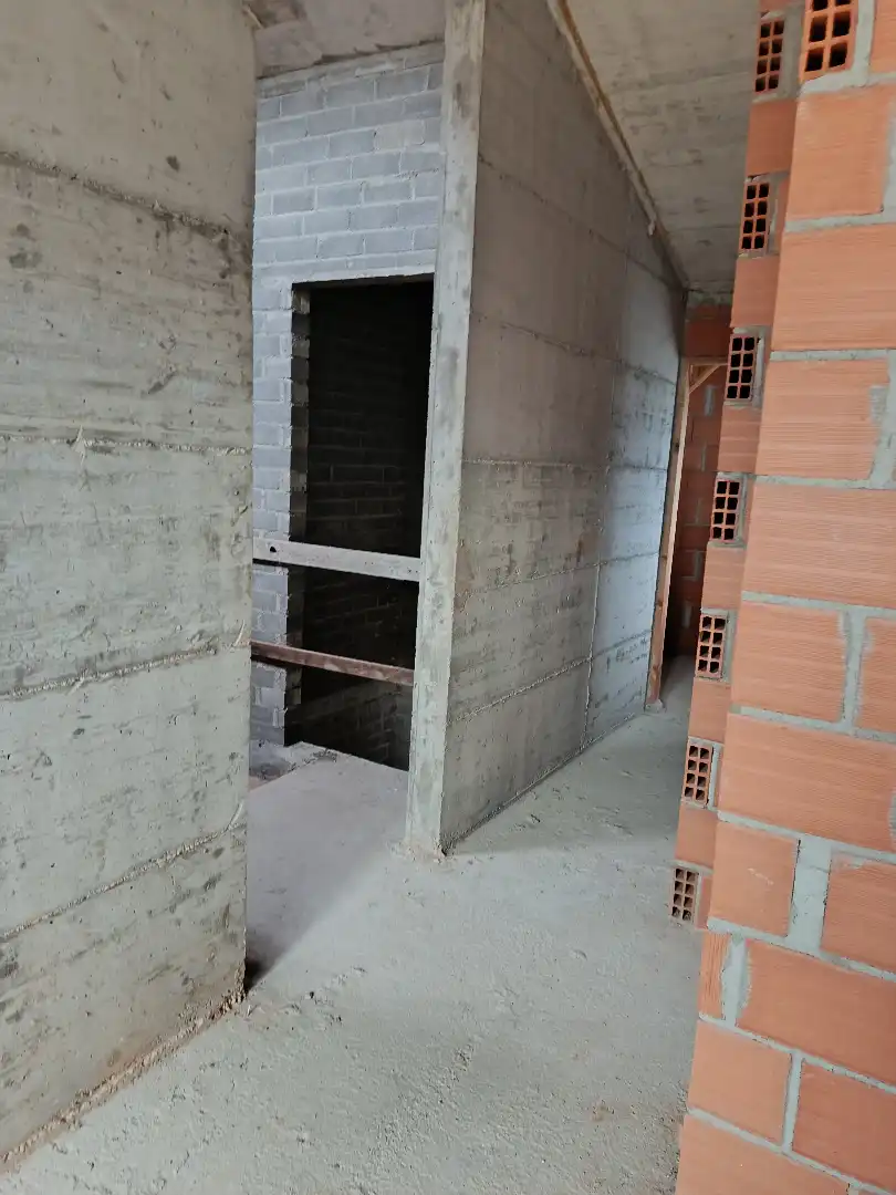 Adossat amb balcó en venda a Plaza Santa María 11, imagen 9