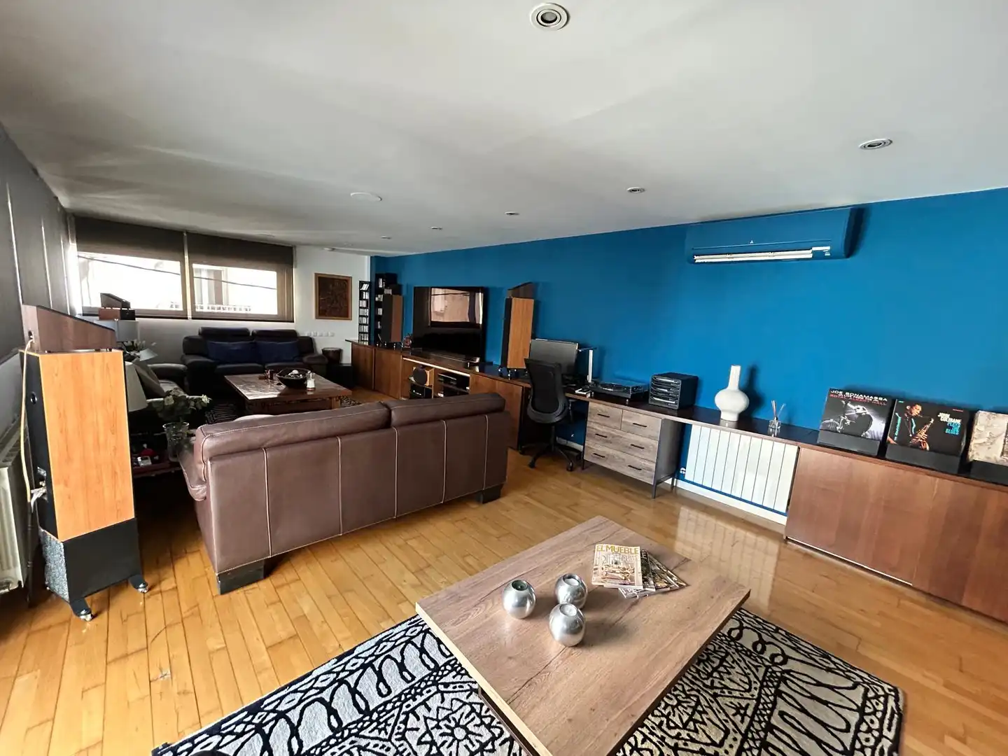 Sala d'estar de Casa adosada en venda en Badalona amb Aire condicionat, Calefacció i Parquet