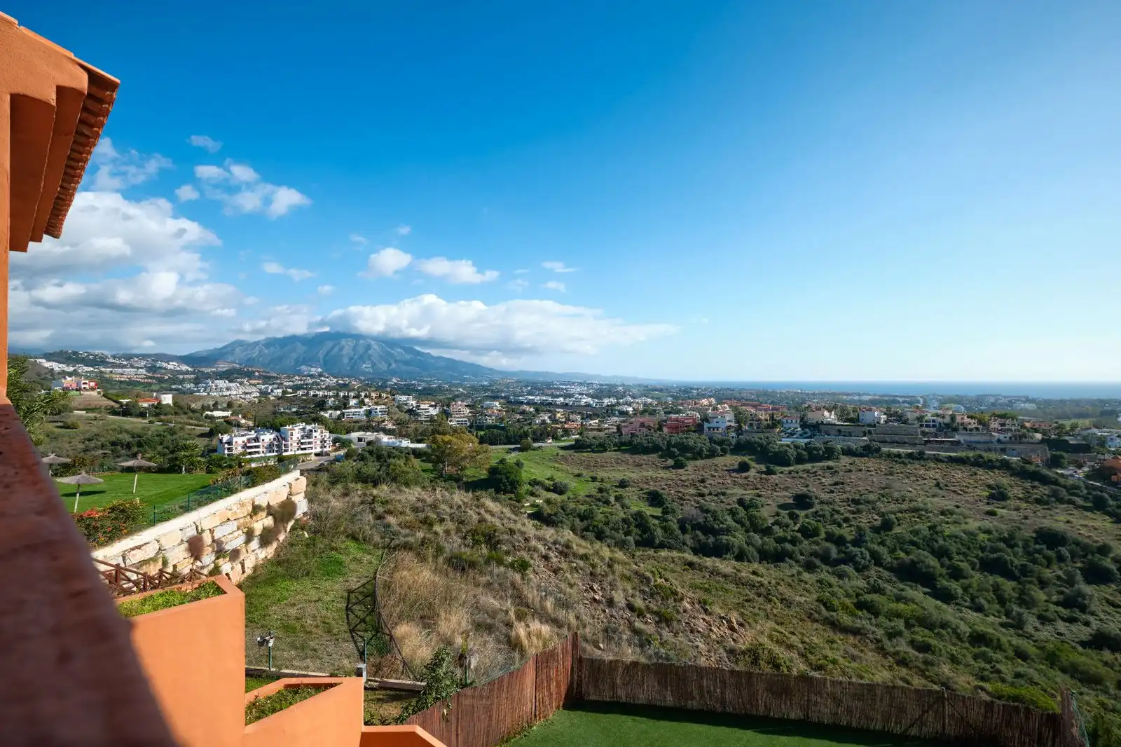 Villa mit Terrasse zum Verkauf in Calle Marbella, imagen 3