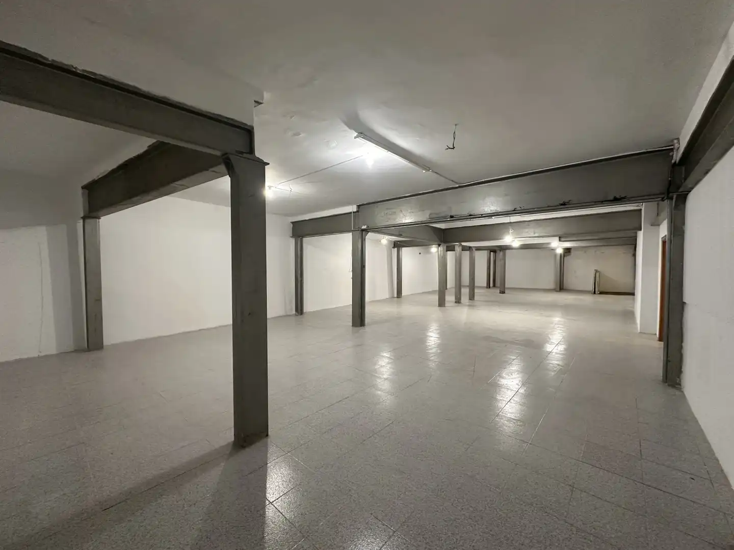 Geschaftsraum zur Miete in Badalona
