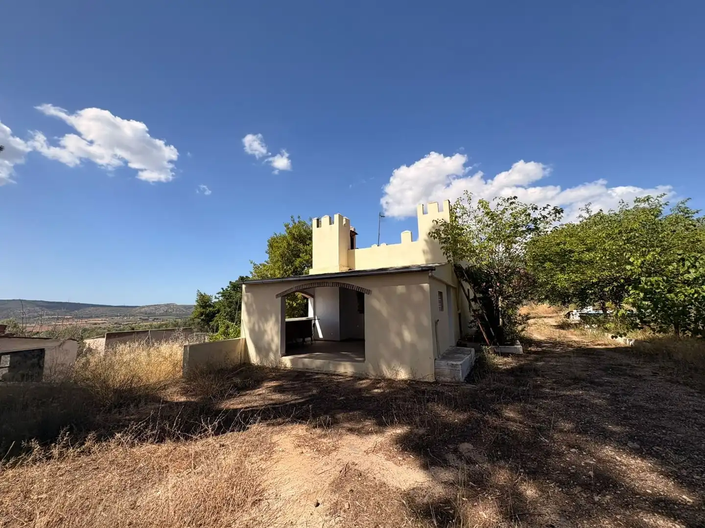 Vista exterior de Finca rústica en venda en Biar amb Terrassa