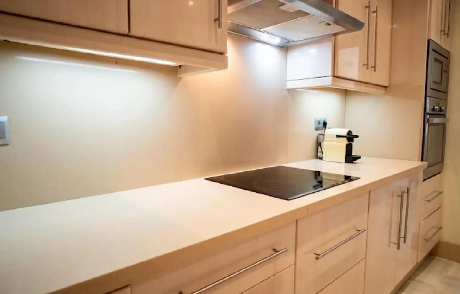 Kitchen of Ground floor for sale in Estepona  with Air Conditioner, Terrace and Swimming Pool