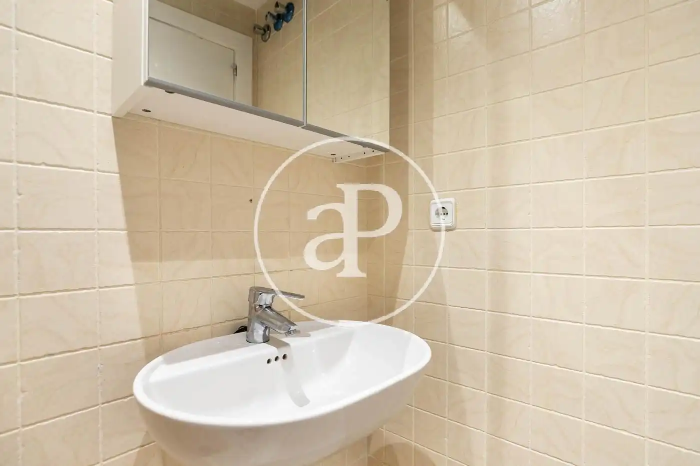Bany de Casa o xalet de lloguer en Barcelona amb Aire condicionat, Calefacció i Terrassa