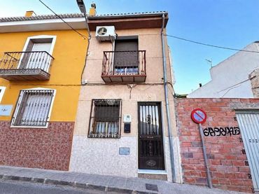 Casa con balcone in vendita a C. Bo. San José