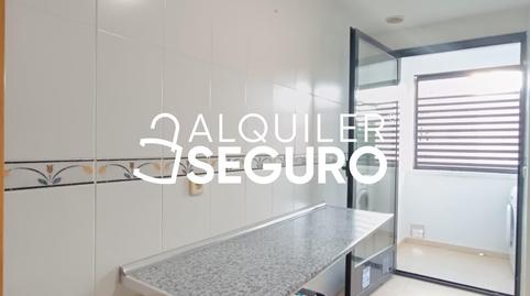 Foto 2 de Pis de lloguer a María Cristina, Parla Este, Madrid