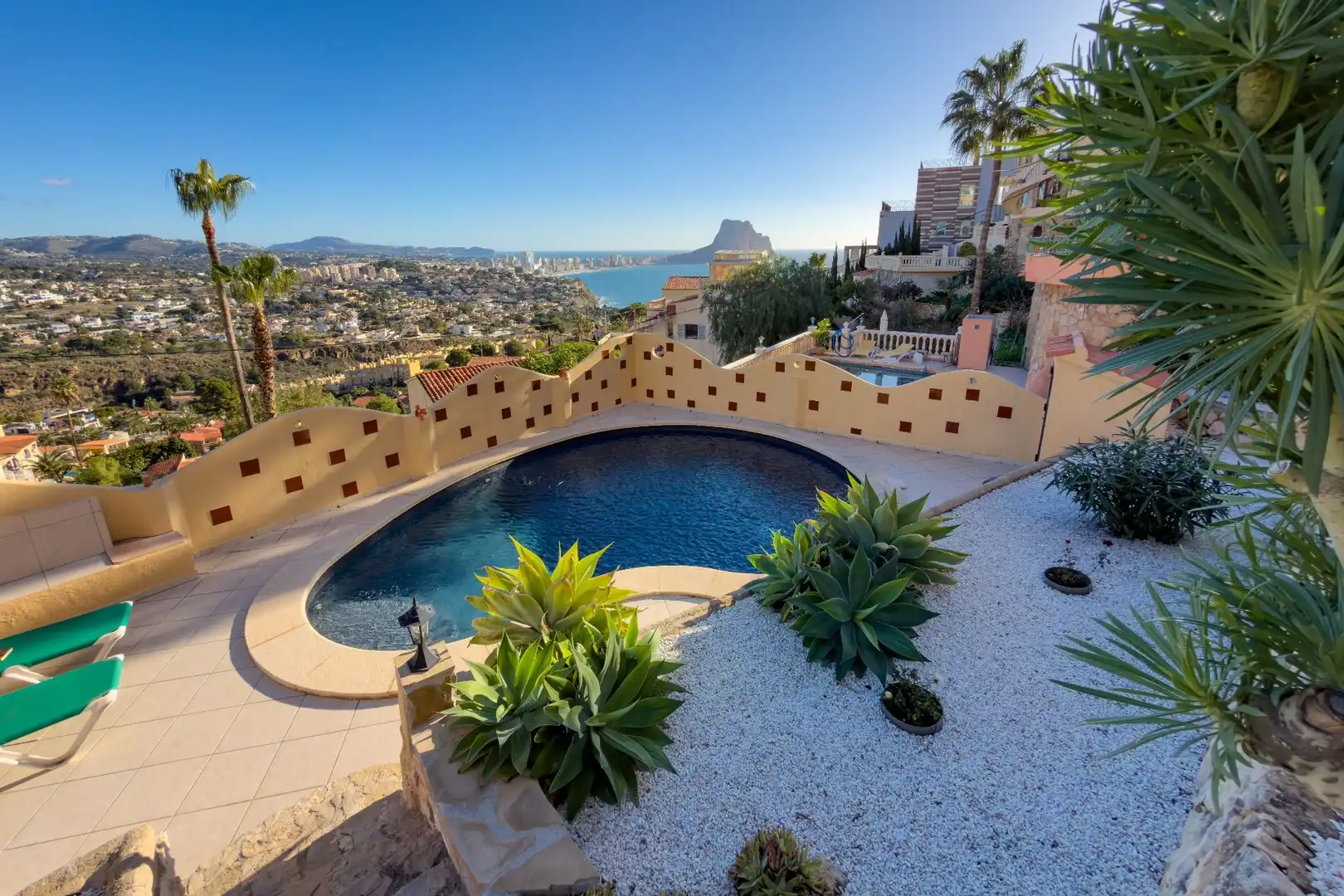 Swimming pool of Houses for sale in Calpe / Calp