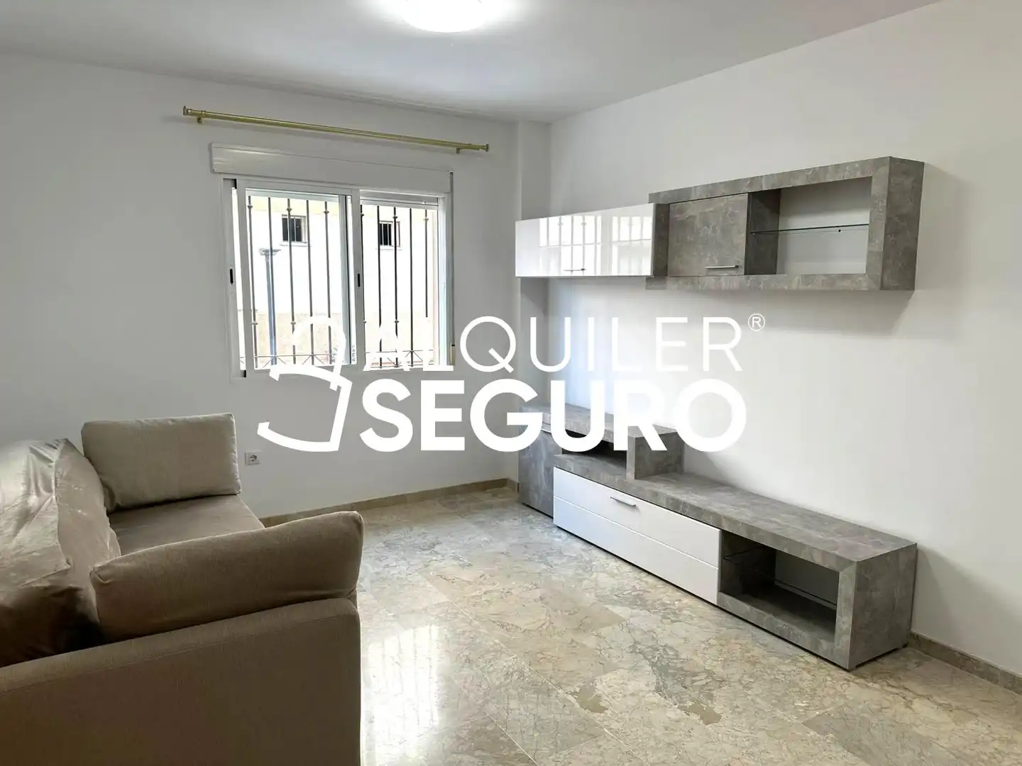 Wohnzimmer von Wohnung zur Miete in Cijuela mit Abstellraum und Möbliert