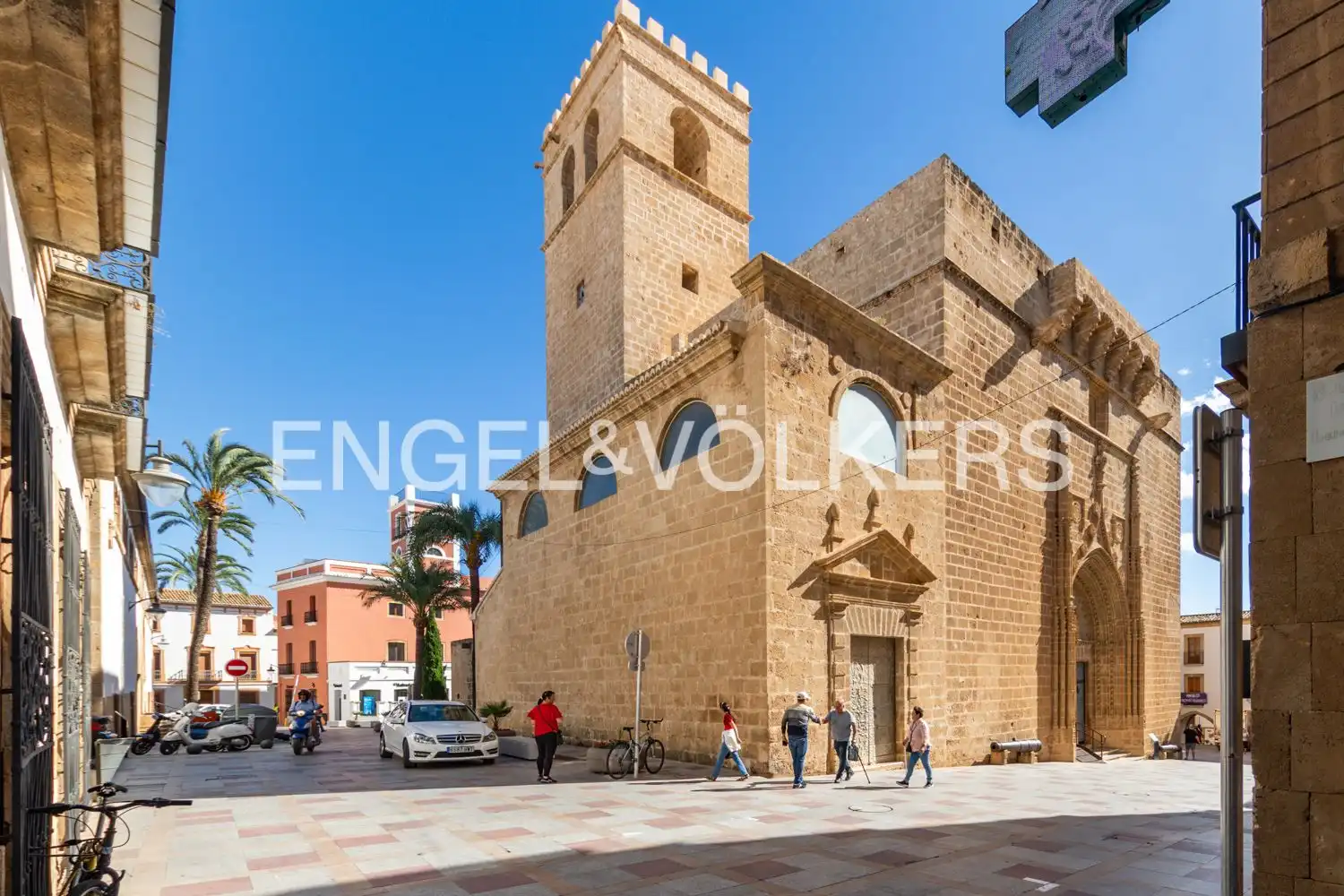 Vista exterior de Casa o xalet en venda en Jávea / Xàbia amb Aire condicionat, Calefacció i Jardí privat