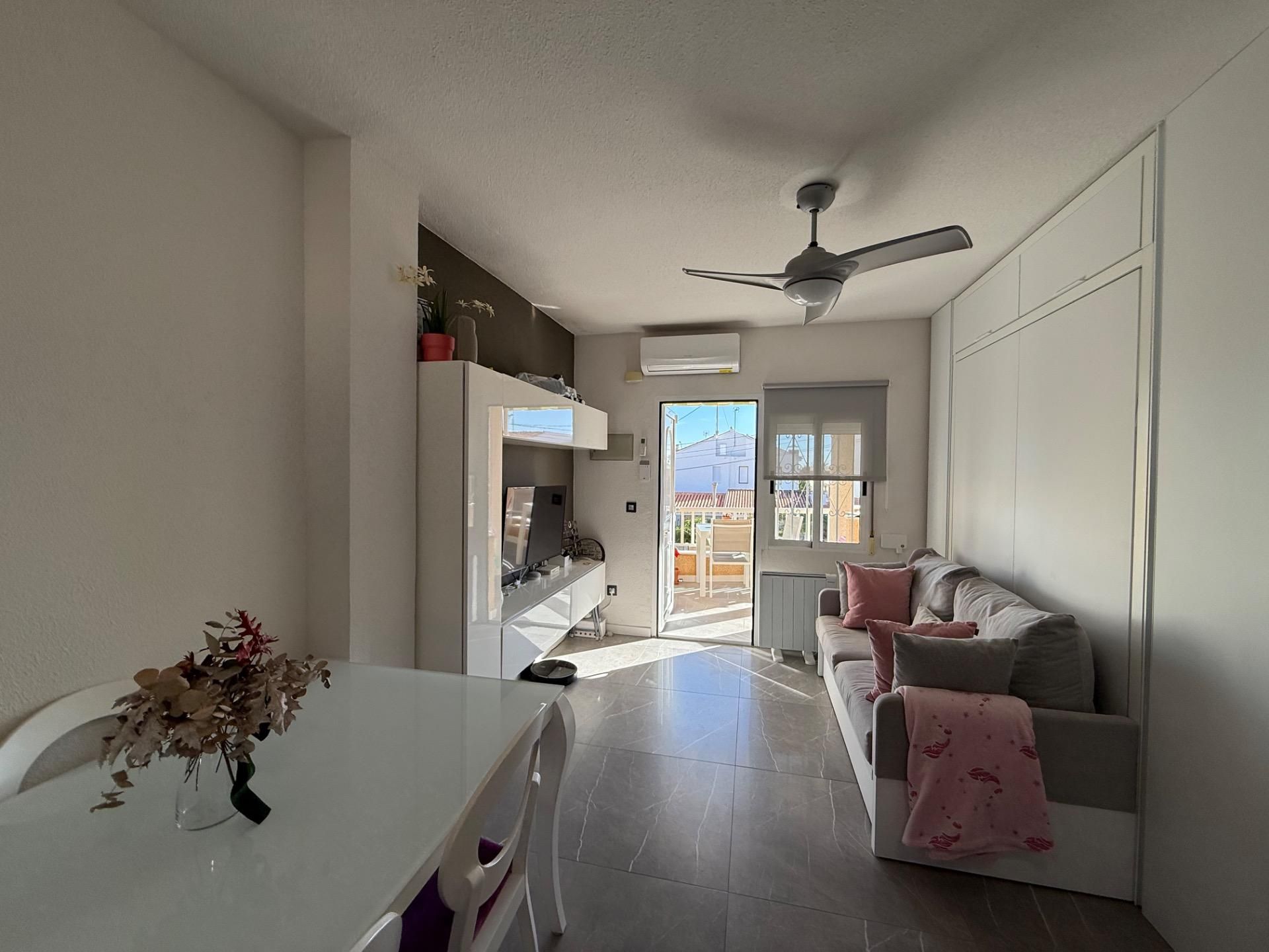 Living room of House or chalet for sale in Pilar de la Horadada  with Air Conditioner and Balcony