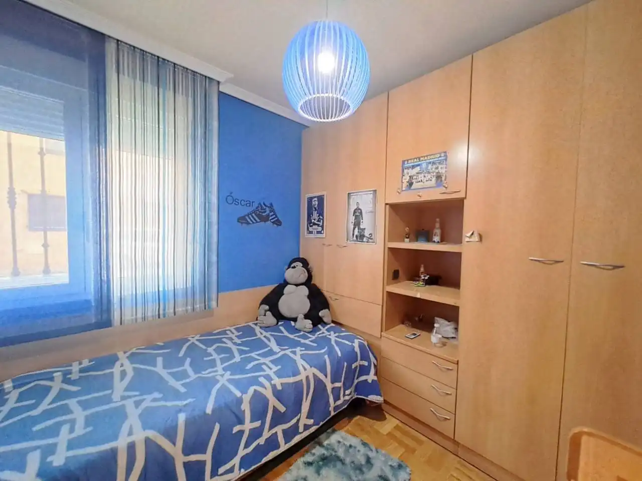 Bedroom of Flat for sale in Burgos  with Heating, Private garden and Parquet flooring