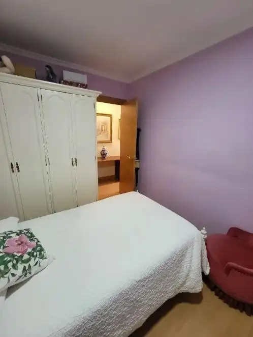 Dormitori de Apartament en venda en Almería amb Aire condicionat