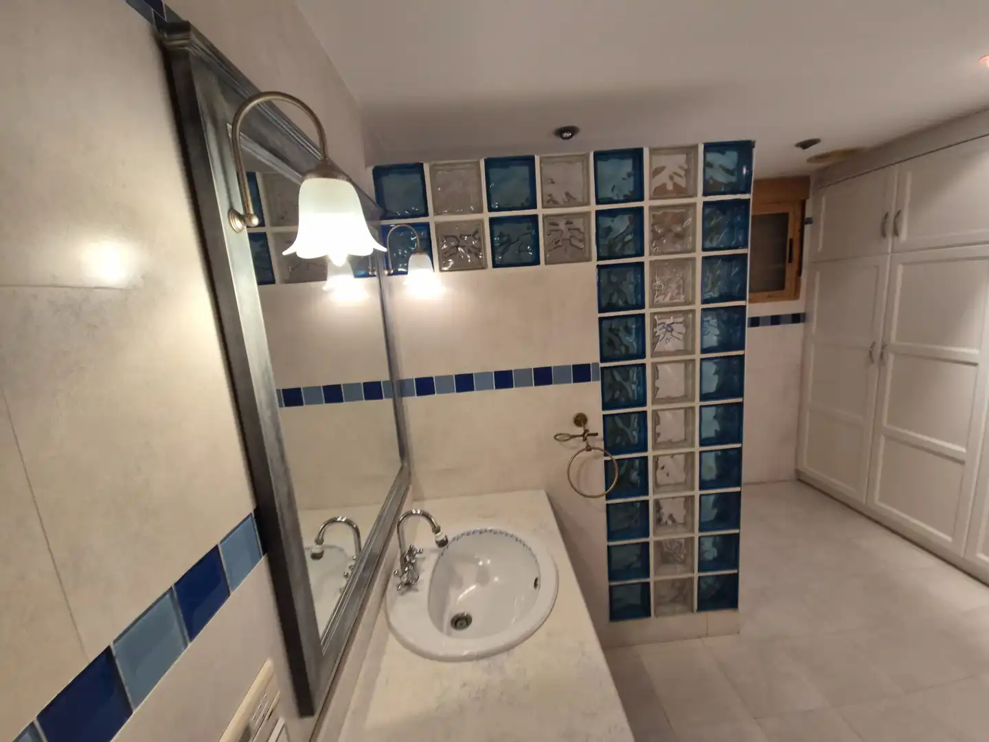 Baño de Casa o chalet de alquiler en Elche / Elx con Terraza, Piscina y Se aceptan mascotas