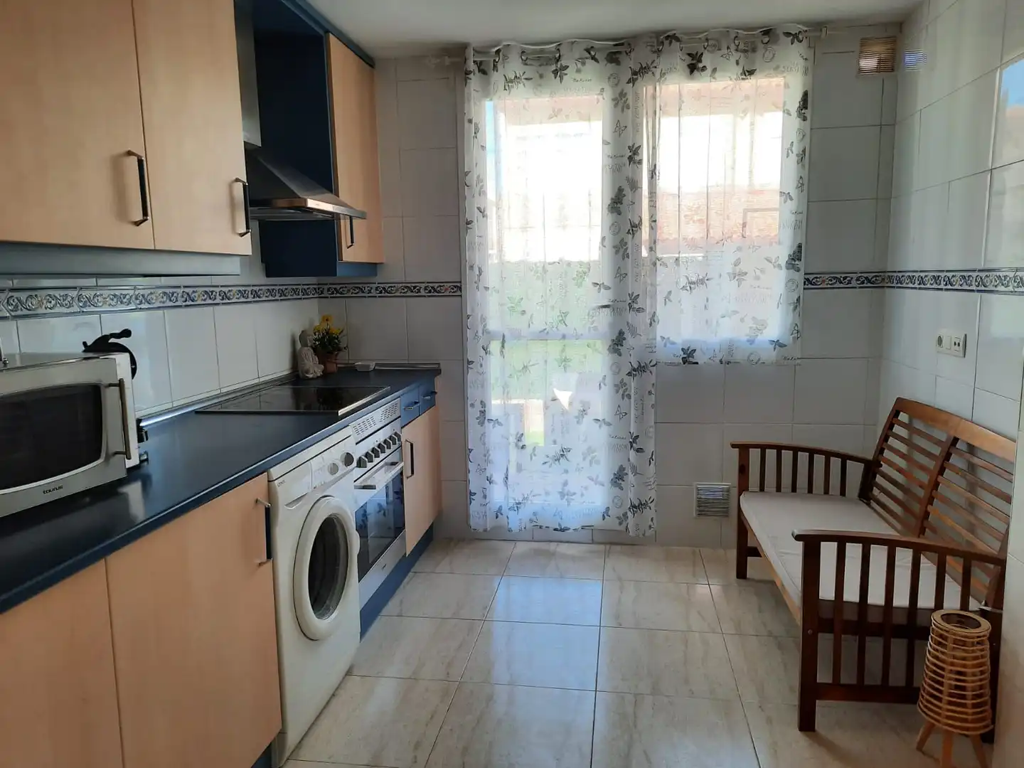 Küche von Einfamilien-Reihenhaus zum Verkauf in Cubas de la Sagra mit Klimaanlage, Heizung und Privatgarten