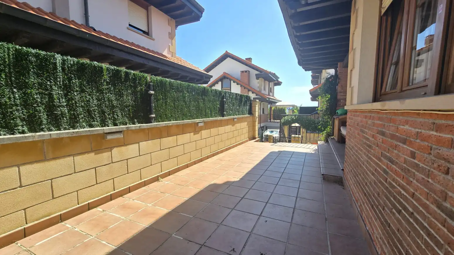 Terrassa de Casa adosada en venda en Suances amb Calefacció i Terrassa