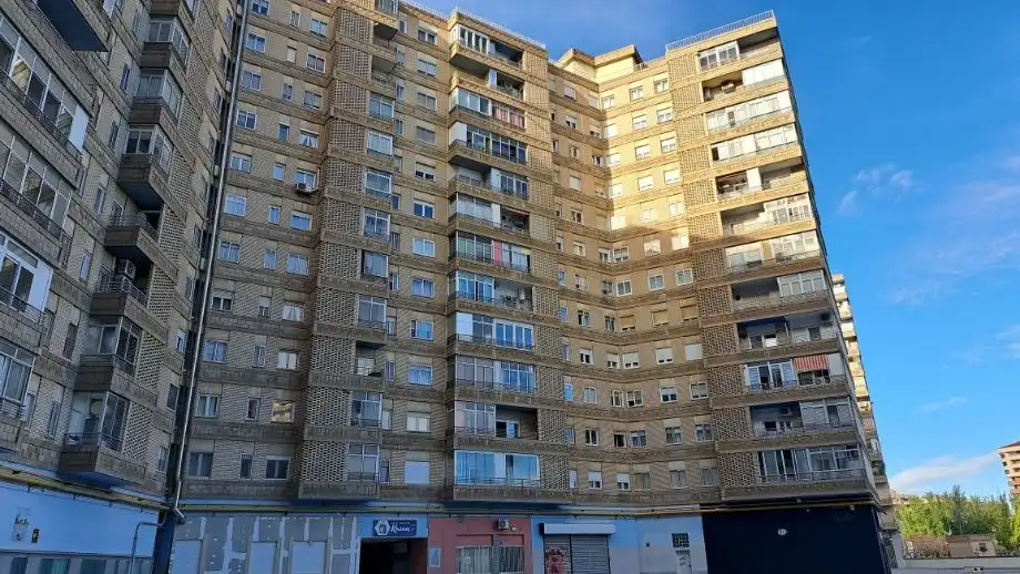 Vista exterior de Traster en venda en Actur-Rey Fernando
