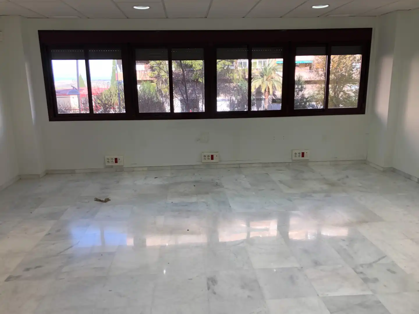 Dining room of Office for sale in Jaén  with Air Conditioner and Furnished