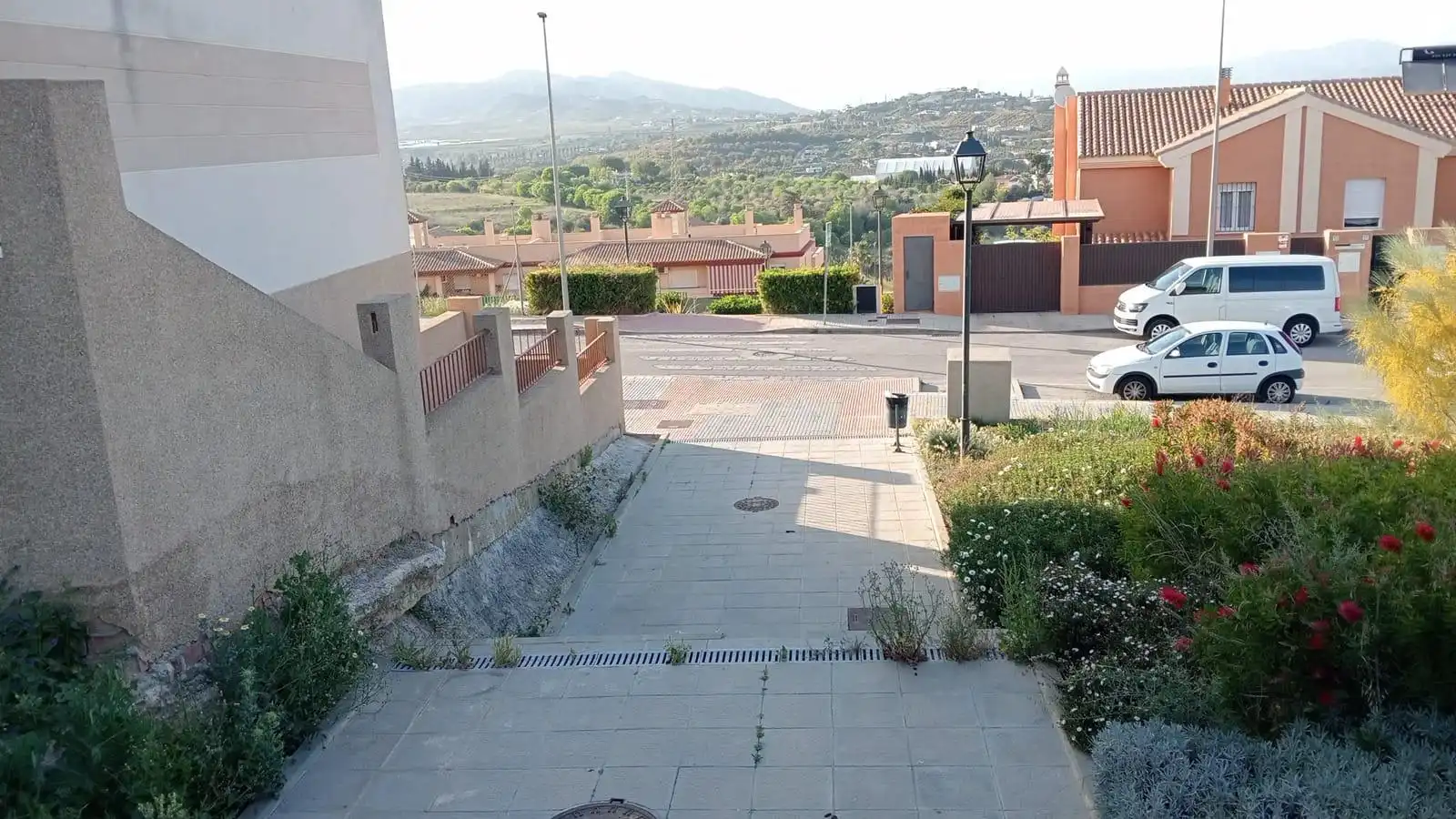 Exterior view of Commercial properties for sale in Alhaurín de la Torre
