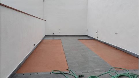 VENTA CASAS A ESTRENAR CON PATIO CREU DE BARBERASABADELL
