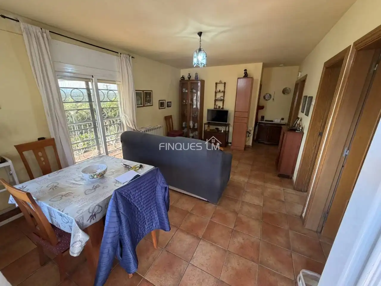Sala d'estar de Casa o xalet en venda en Tordera amb Calefacció, Jardí privat i Terrassa