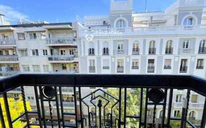 Exterior view of Flat to rent in  Madrid Capital  with Air Conditioner, Heating and Terrace