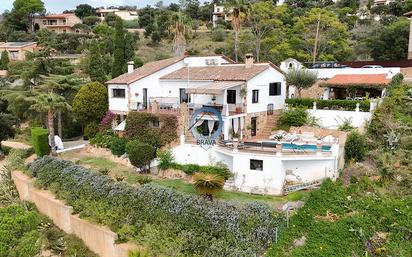 Vista exterior de Casa o xalet en venda en Castell-Platja d'Aro amb Aire condicionat, Calefacció i Jardí privat