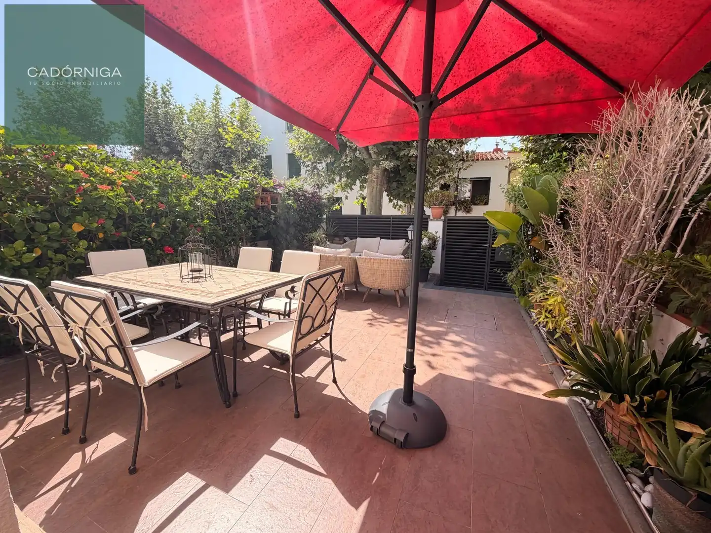 House with garden for sale in Centre