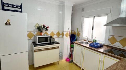 Photo 2 of Flat for rent in Calle Víctor Pradera, Playa Cruz del Mar, Chipiona
