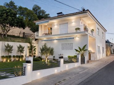 Villa con balcone in vendita a Carrer Vaixell Esmeralda
