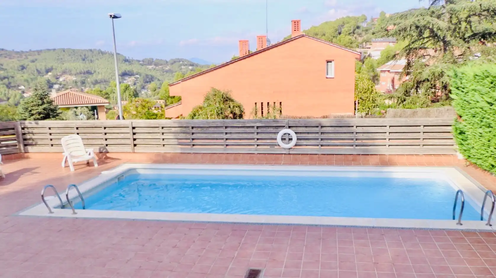 Piscina de Piso de alquiler en Corbera de Llobregat, Barcelona