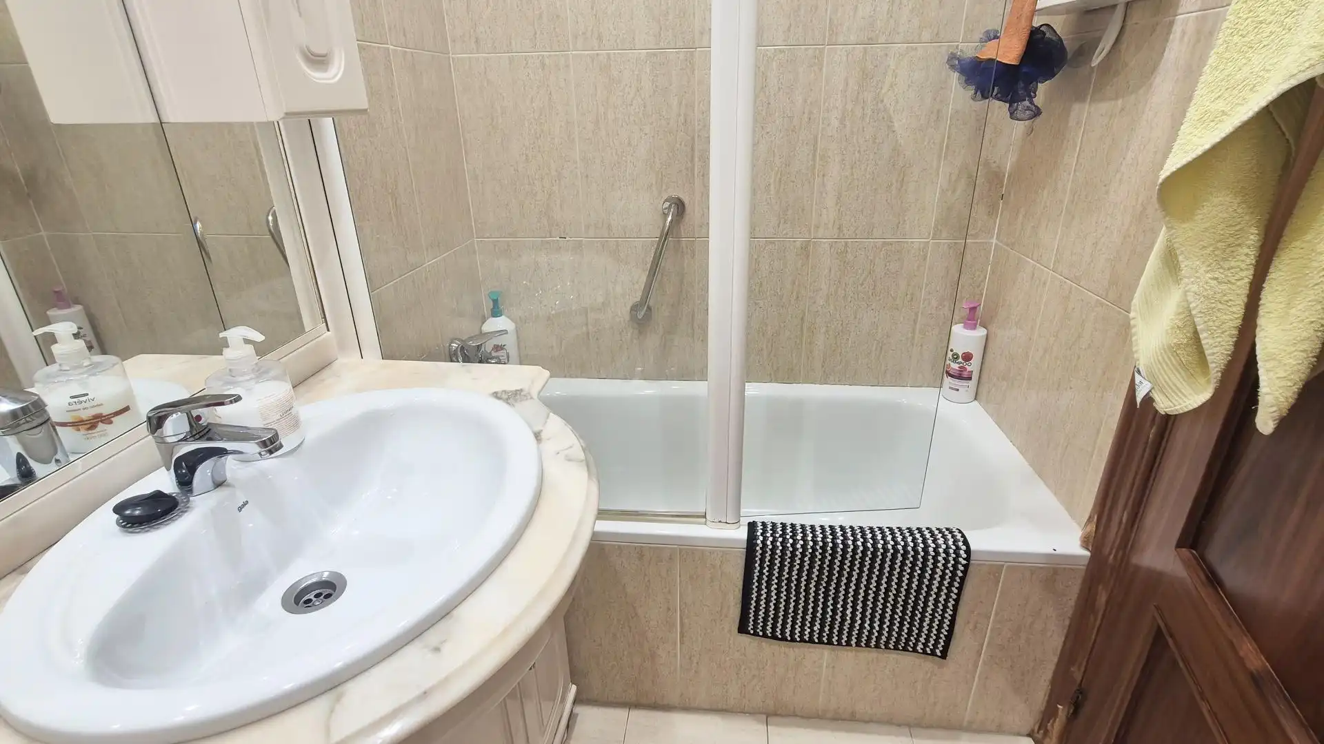 Bany de Pis en venda en San José - Parador - Zurguén