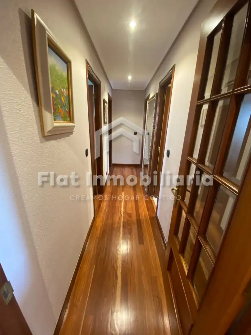 Piso en venta en Castro-Urdiales con Calefacción, Parquet y Terraza