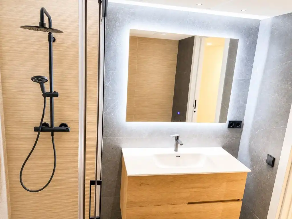 Badezimmer von Wohnung zum Verkauf in Tarragona