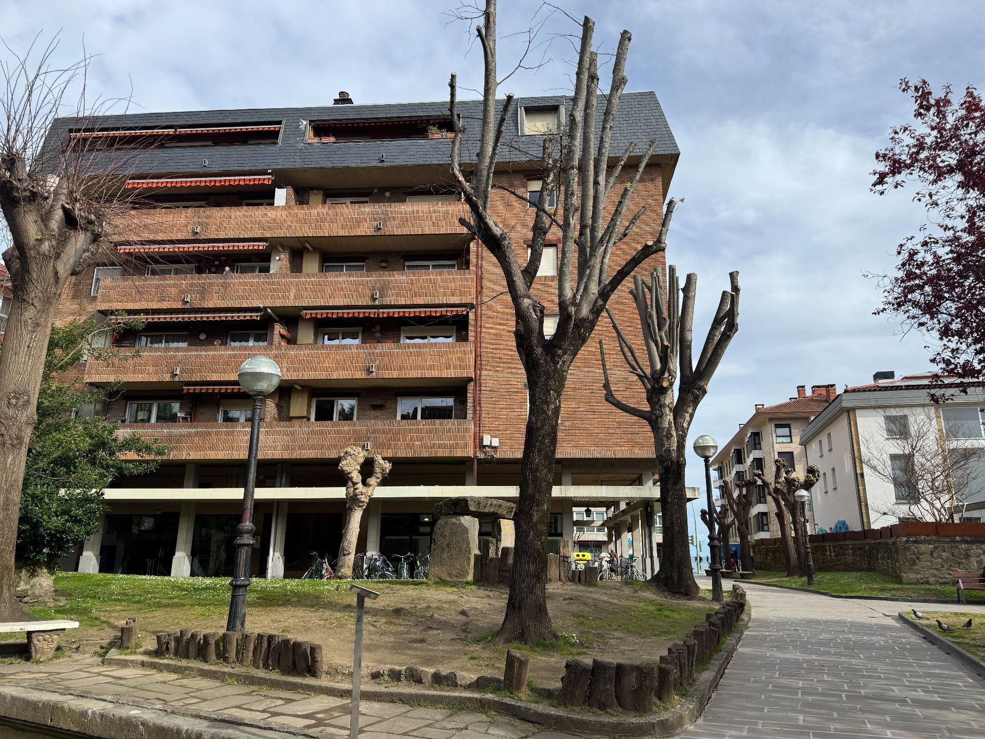 Vista exterior de Dúplex en venda en Zarautz amb Calefacció