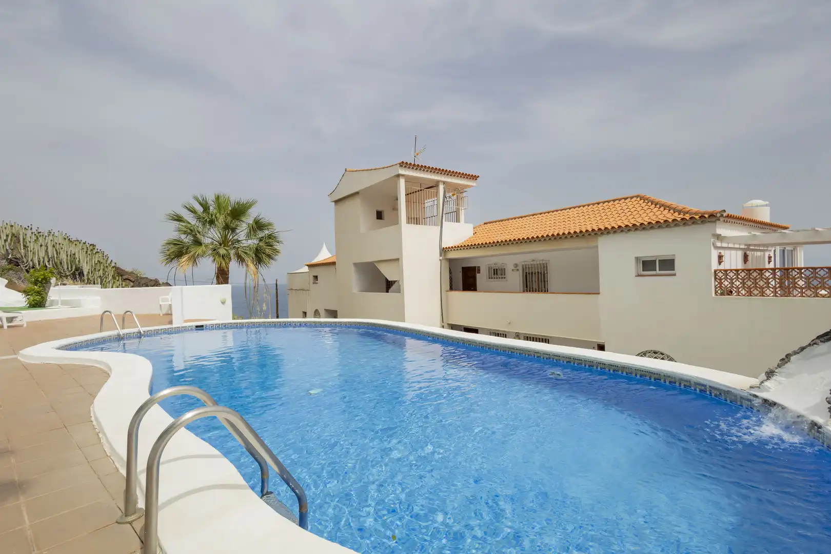 Swimming pool of Flat for sale in El Rosario  with Terrace, Storage room and Swimming Pool