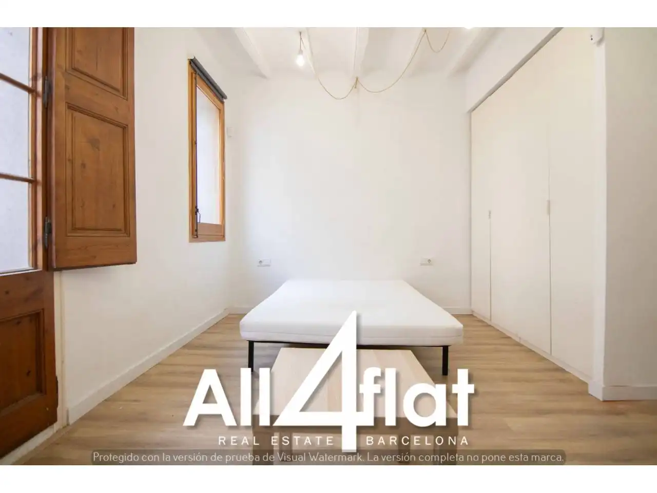 Habitación de Estudio de alquiler en Ciutat Vella