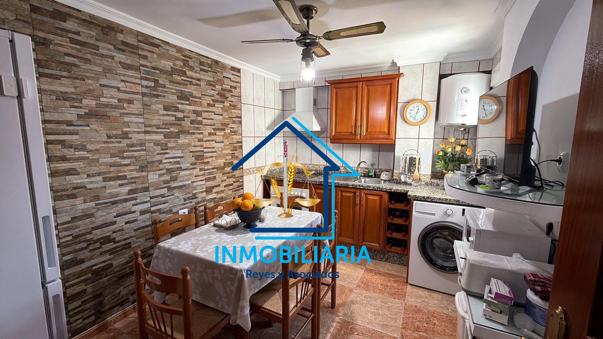 Cuina de Pis en venda en  Córdoba Capital amb Aire condicionat, Terrassa i Moblat