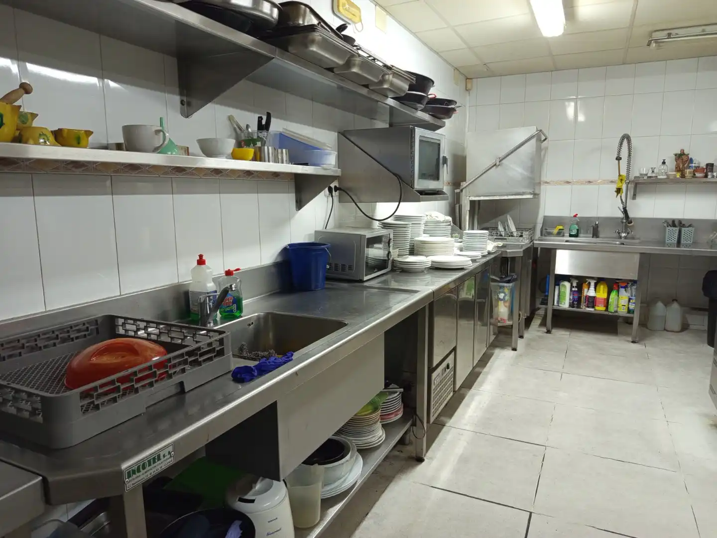 Kitchen of Commercial properties for sale in Granyanella  with Air Conditioner, Heating and Terrace
