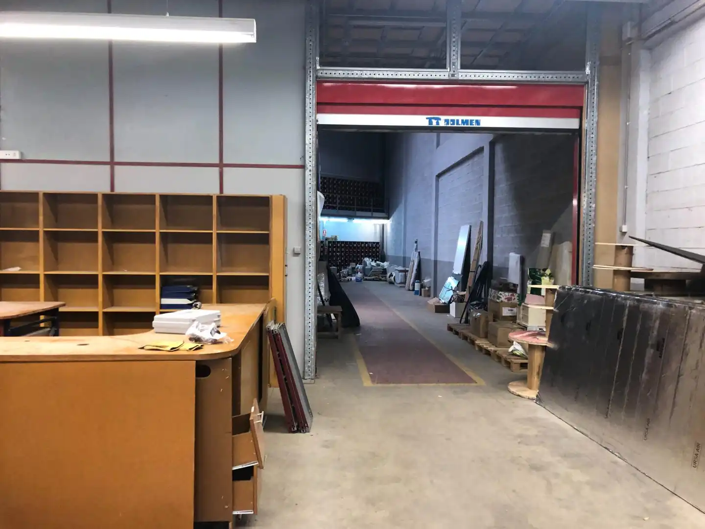 Nau industrial en venda en Abrera