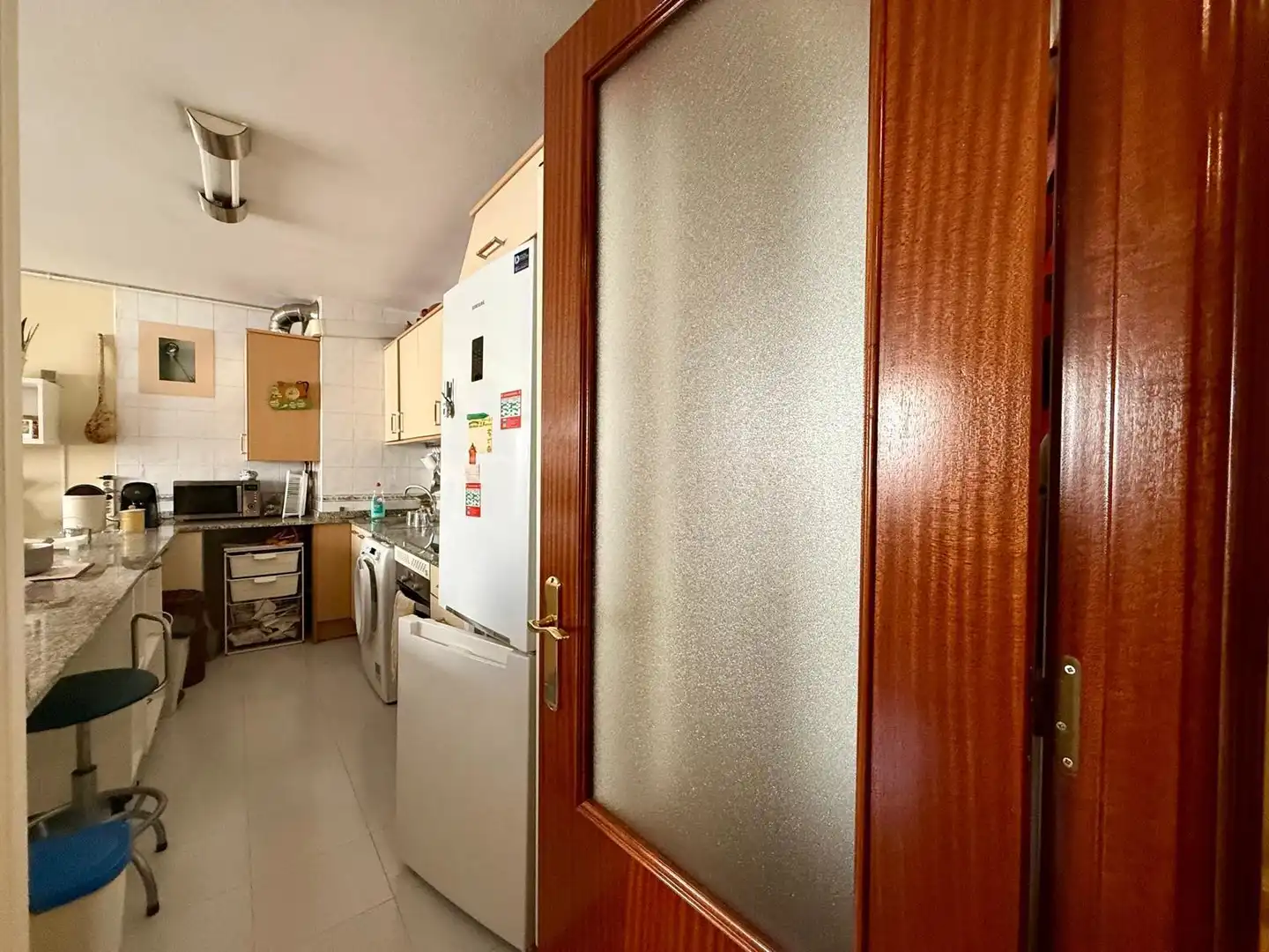 Cocina de Piso en venta en Oviedo  con Calefacción, Trastero y Amueblado