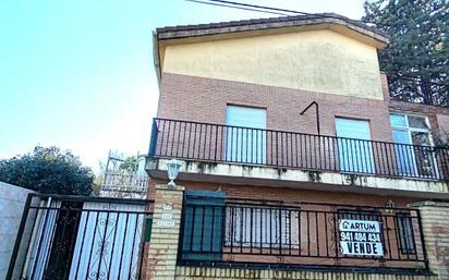 Vista exterior de Casa o xalet en venda en Murillo de Río Leza amb Calefacció, Terrassa i Traster