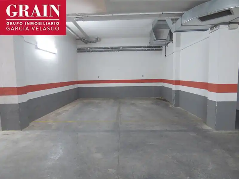 Parkplatz von Garage zur Miete in Albacete