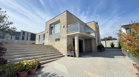 Foto 4 de Casa o xalet en venda a Camiño Cimadevila, Darbo, Cangas