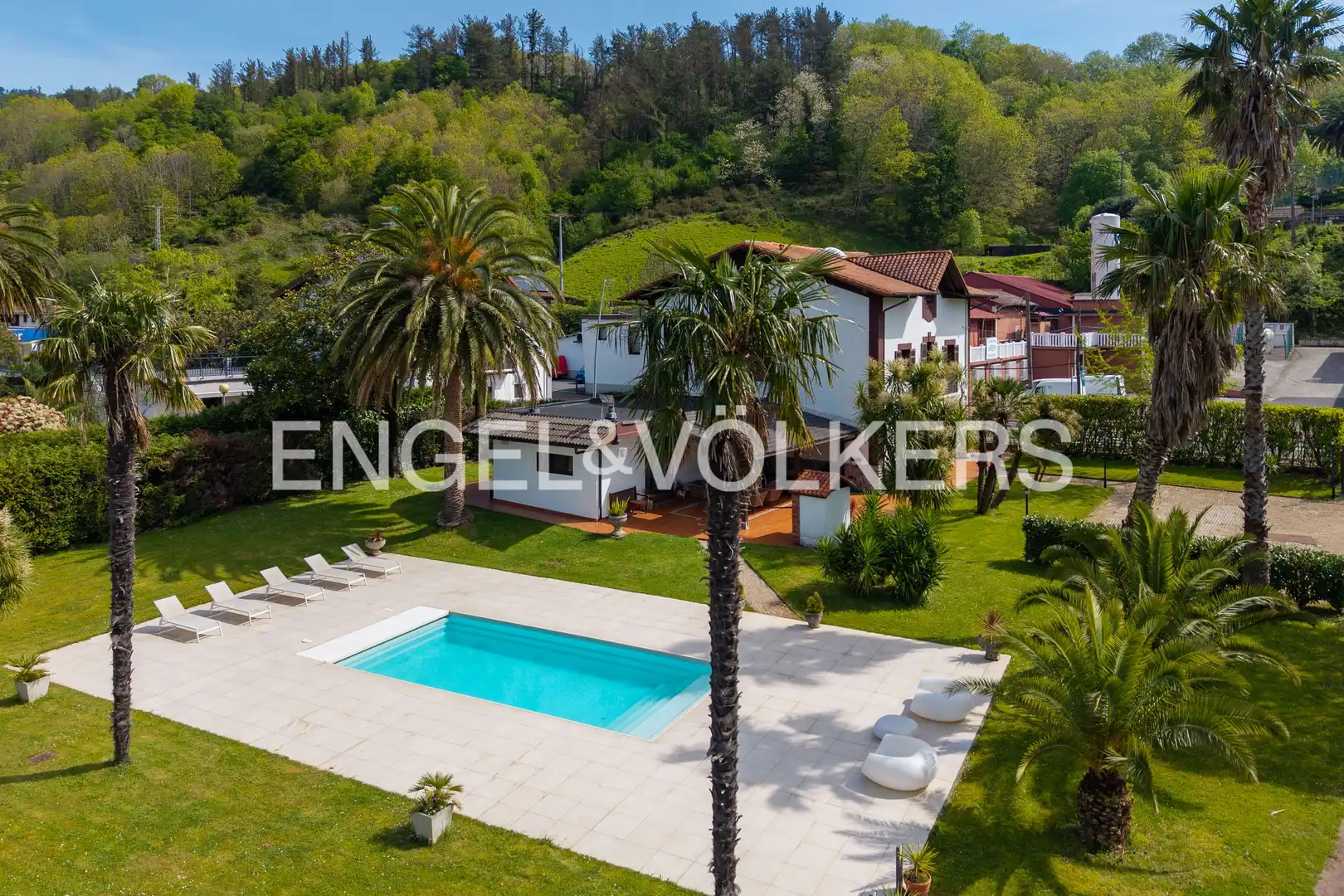 Vista exterior de Casa o chalet de alquiler en Usurbil con Calefacción, Jardín privado y Piscina